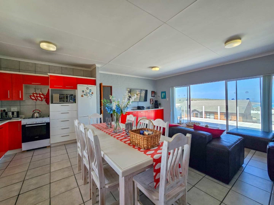 4 Bedroom Property for Sale in Jongensfontein Western Cape